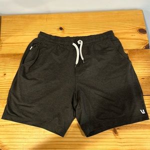 Vuori - Ponto Shorts - Dark Oregano - Large - Great Cond!